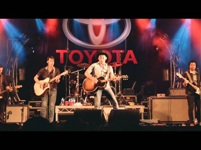 More information about "Video: A portrait of Toyota Country Music Festival in Tamworth told by Lee Kernaghan"